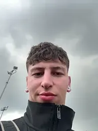 ARON_LUXX webcam model stream image