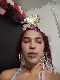 MizzHell webcam model stream image