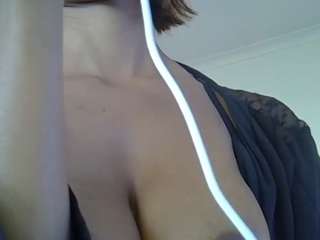 annalon webcam model stream image
