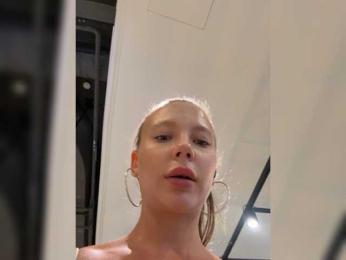 Linnea webcam bongacams model stream image