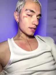 santikhalifa webcam stripchat model stream image