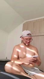body_cris webcam cam4 model stream image