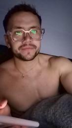body_cris webcam model stream image