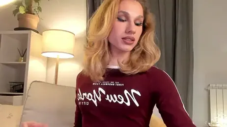 katrinewestx webcam stripchat model stream image