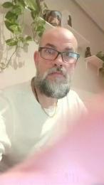 danipirrakas webcam cam4 model stream image