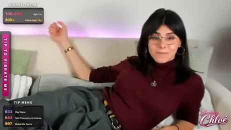 itschloelaurent webcam model stream image