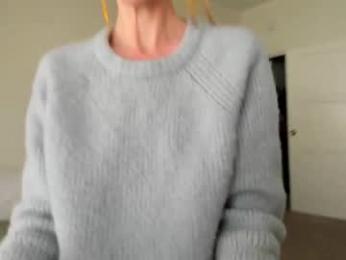 pretendlunch webcam model stream image