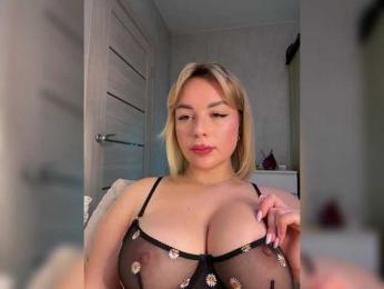 Mila-m webcam bongacams model stream image