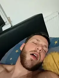 Cosmin224451 webcam model stream image