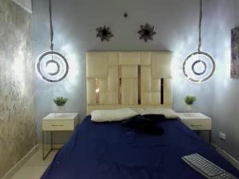 hunterheat_ webcam model stream image