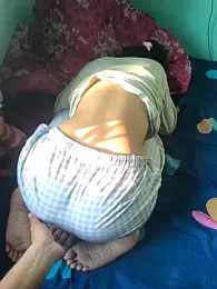 UrS_hottty_ webcam model stream image