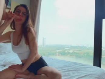 loveboost_r webcam chaturbate model stream image