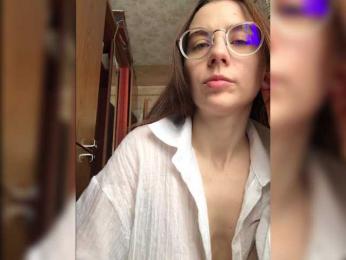 TeaseWithTaste webcam model stream image