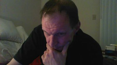 Leonoak1_ webcam model stream image