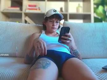 anddres_boss webcam model stream image