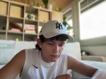 anddres_boss webcam model stream image