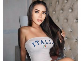 YunaMoschino webcam livejasmin model stream image