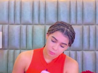 Tiara Rosse webcam model stream image