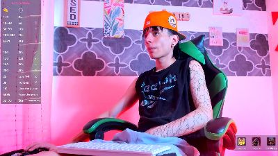 Hardin_bat777 webcam model stream image