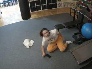 voyeurcam-julmodels-living-5 webcam model stream image