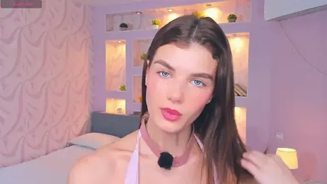 FloraDobb webcam model stream image