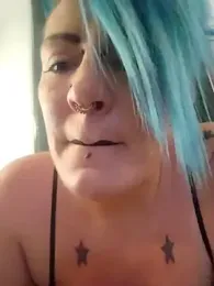 PinkTheHawk webcam model stream image