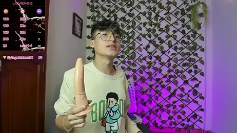 bellmontneon webcam stripchat model stream image