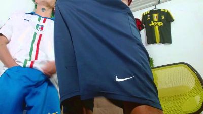 Skinny23cm webcam model stream image