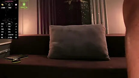 OliverSport webcam model stream image