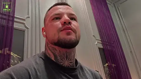 OliverSport webcam model stream image