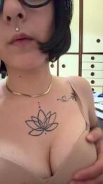 Baby2220 webcam cam4 model stream image