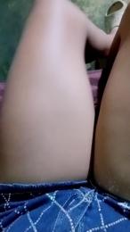 Scarlett_pee webcam model stream image