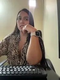 kendall_52 webcam model stream image