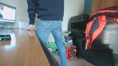 adam9987 webcam model stream image