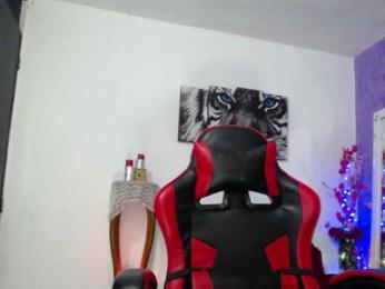 sarasmith2 webcam model stream image