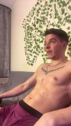 bravo_maestro webcam model stream image