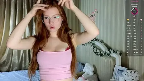 Juuulia_ webcam stripchat model stream image