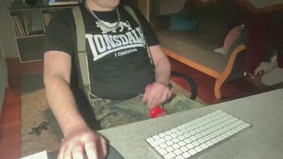 max82oi webcam model stream image