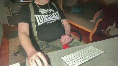 max82oi webcam model stream image