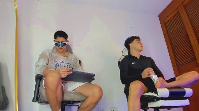 hot_boys4 webcam model stream image