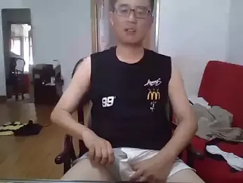 taiwanboybigtop1069 webcam model stream image