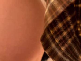 uwunikaa webcam model stream image