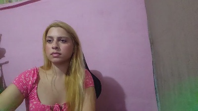 LynWhitlingum webcam model stream image