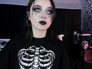 adeelinee webcam model stream image