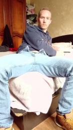 Trolls37 webcam model stream image