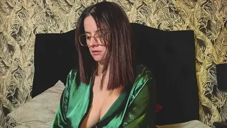 kassandra_james webcam model stream image