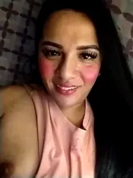 Yourbabyshane webcam model stream image