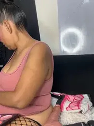 chiquimaturesexy webcam stripchat model stream image