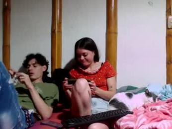 miahells webcam model stream image