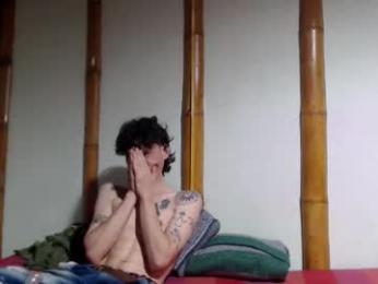 miahells webcam model stream image